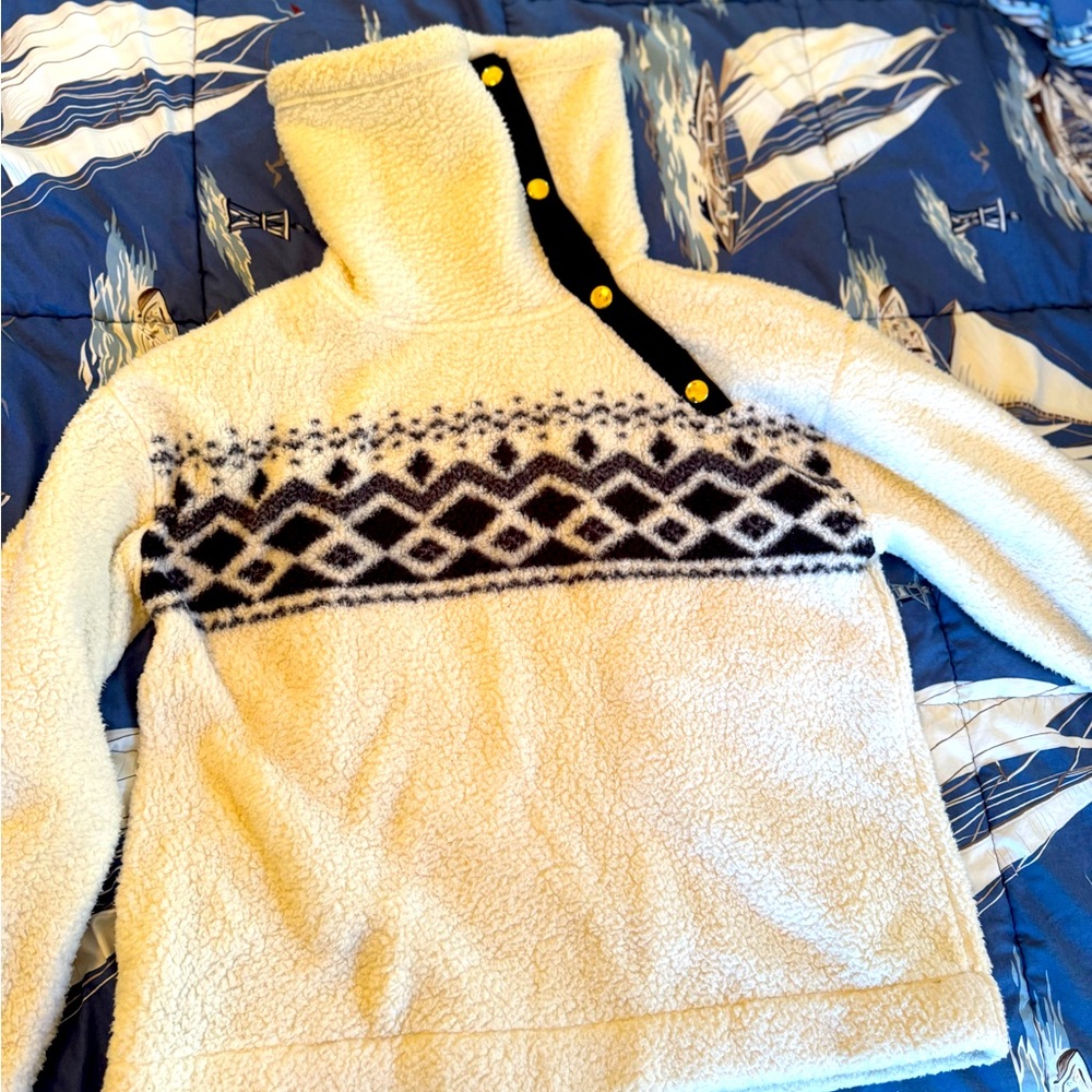 Ann Taylor fair Isle Loft fleece in size small.